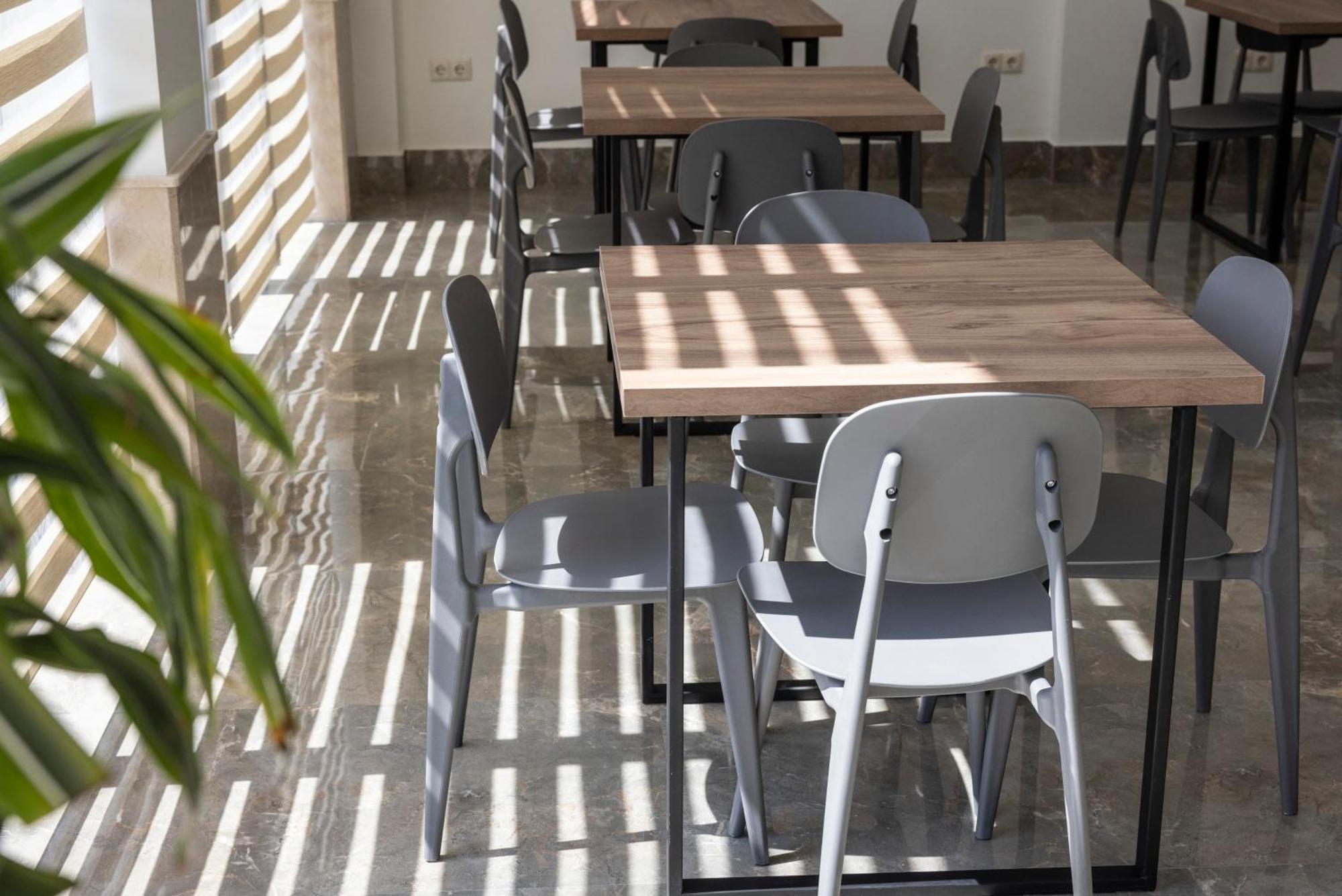 Gardenville Batumi Exterior photo